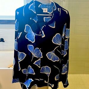 Cabi Long sleeve button up blouse